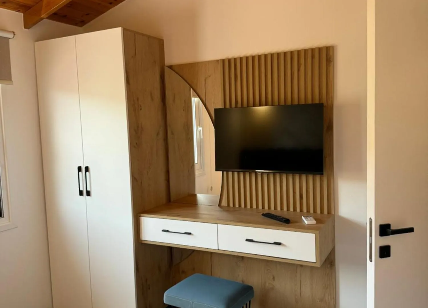 Adem Hillcrest Apartments Sarande